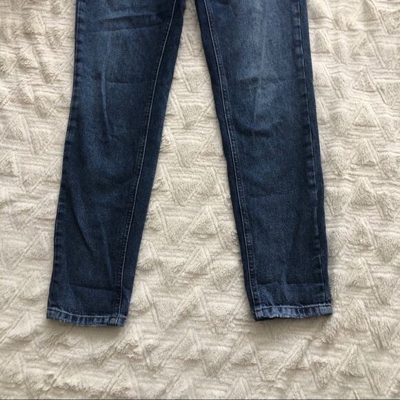 Urban Outfitters BDG High Rise Distressed Mom Jean - Picture 2 of 8